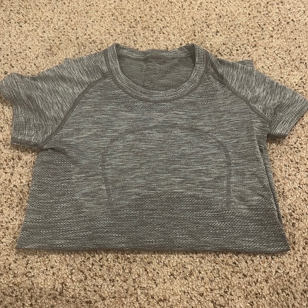 Lululemon Swiftly Tech Tee